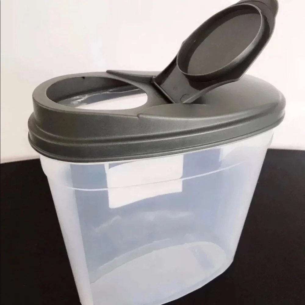 Cereal Keeper Dry Food OVAL Storage Dispenser Dishwasher Safe Lock Lid NEW